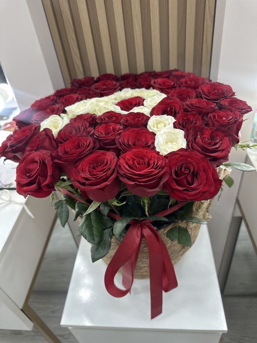 Цветы 51 шт розы