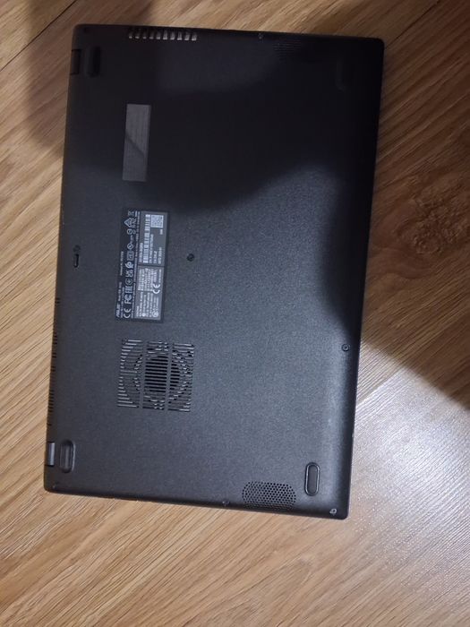 Vand leptop asus inter core i3