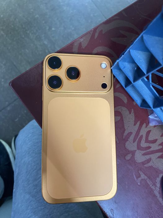 Айфон 17 про внутри xr 256 гига