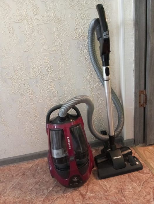 Продается пылесос