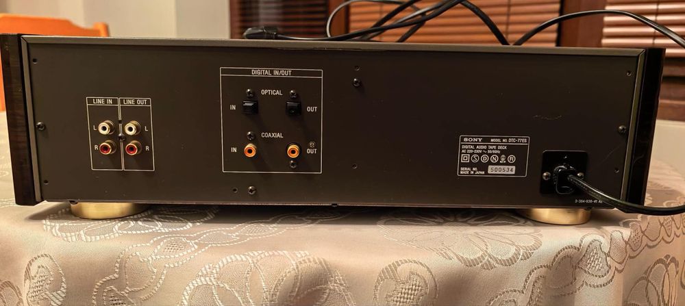 Sony DAT DTS ES 77