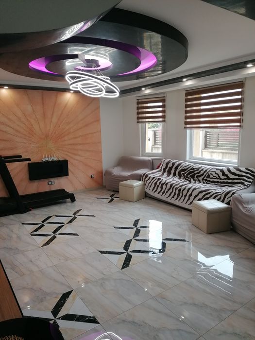 Casa P+1 (Vila) în Vărsătura Noua complet renovată, mobilată și utilată