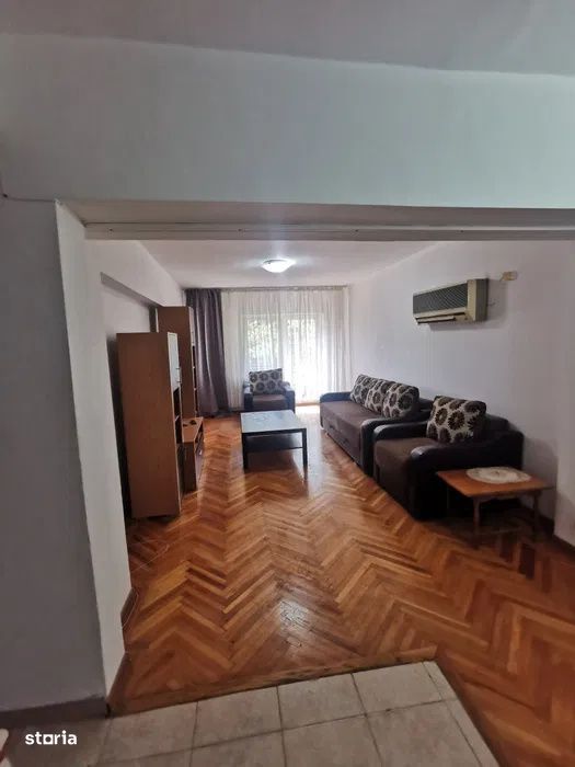 2 camere/langa magazin Unirii/A.C — fotografia 1