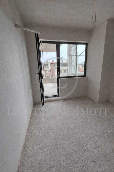 Продава се Тристаен апартамент в Пловдив, Център - 107 кв.м за 1173 €/кв.м - Снимка #1