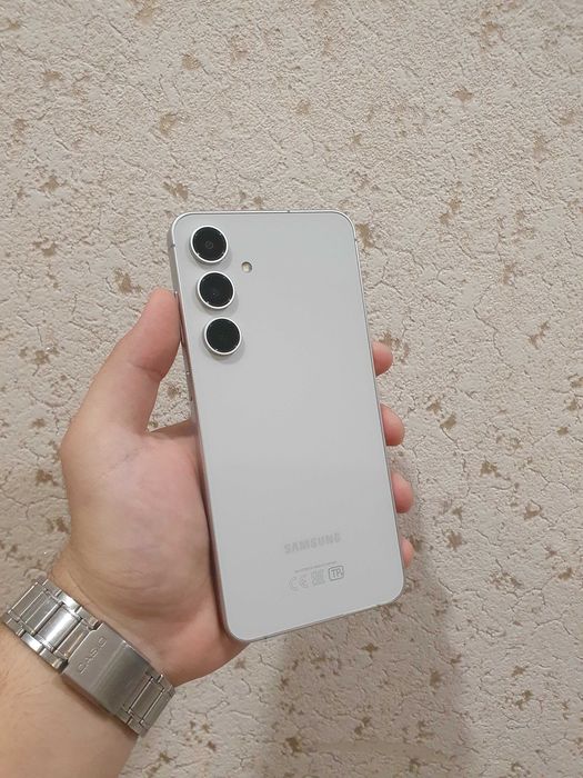 Самсунг S24fe 256гб 5G идеал