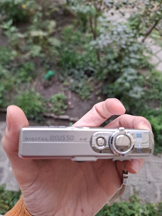 Компактен дигитален фотоапарат CANON DIGITAL IXUS 50