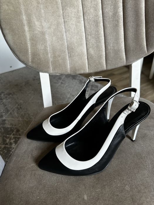 Туфли лодочки новые/ Босоножки