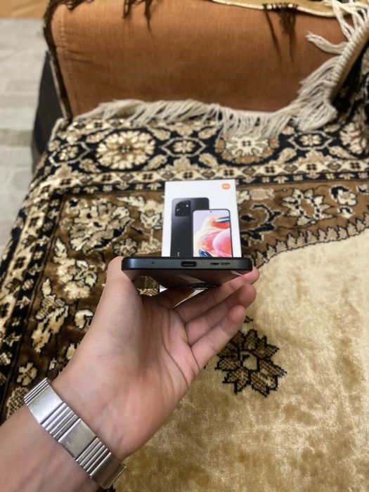 Redmi Note 12 8/256gb Срочно