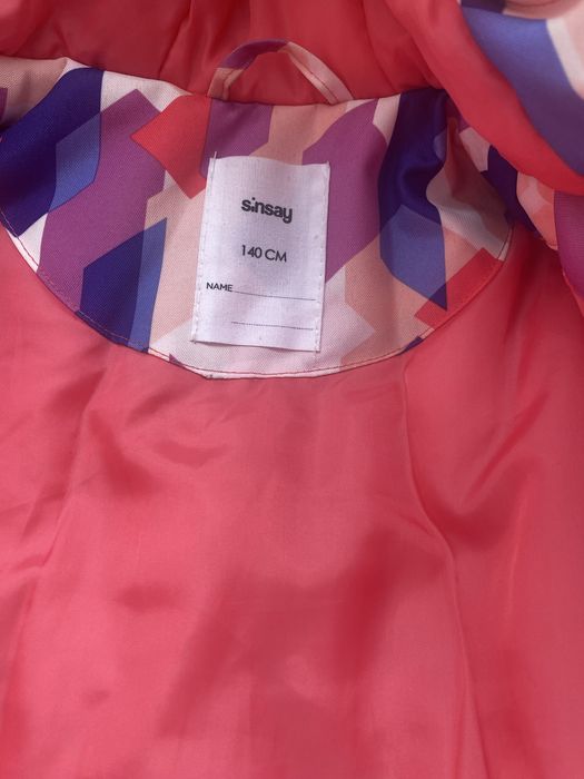 Продавам ски яке като ново размер 140