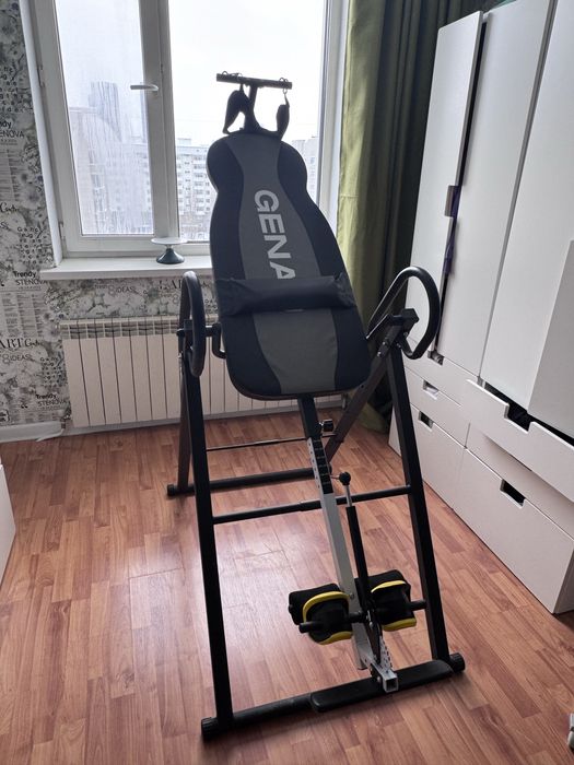 Продам инверсионный стол GENAU