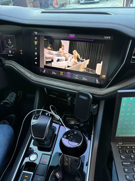 VW Touareg Full Screen Apple CarPlay Android Auto Цял Екран Разпъване