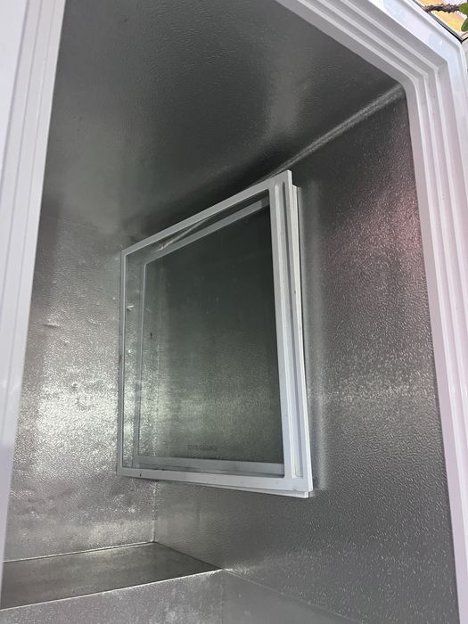 Продам морозильник Xings обьем 225 литров