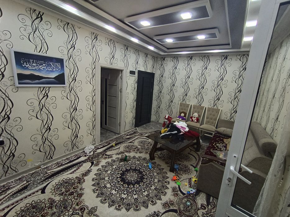 Uy sotiladi Erkin. yer narxida