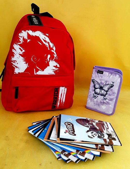 Ghiozdan tip rucsac premium cu penar echipat+ BONUS 10 caiete - 80 Lei