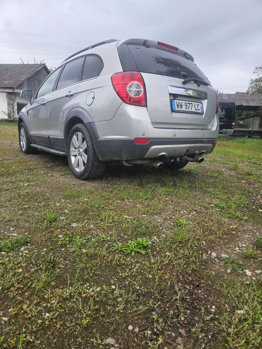 Vând sau schimb ..