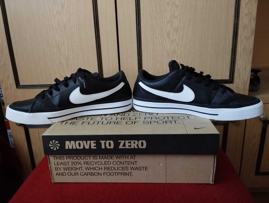 Оригинални мъжки маратонки - Nike Court Legacy