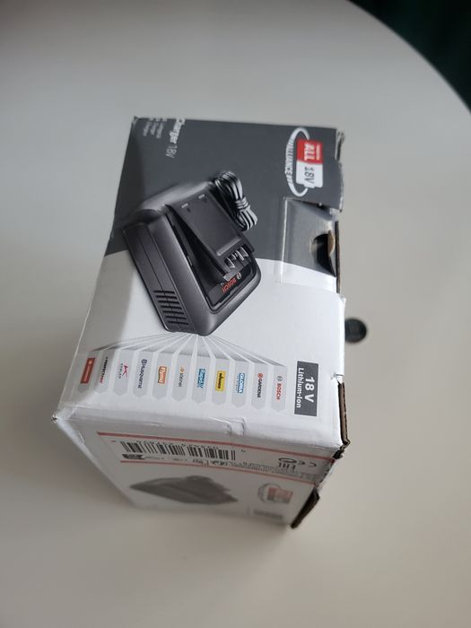 Încărcător Bosch Al 18-44