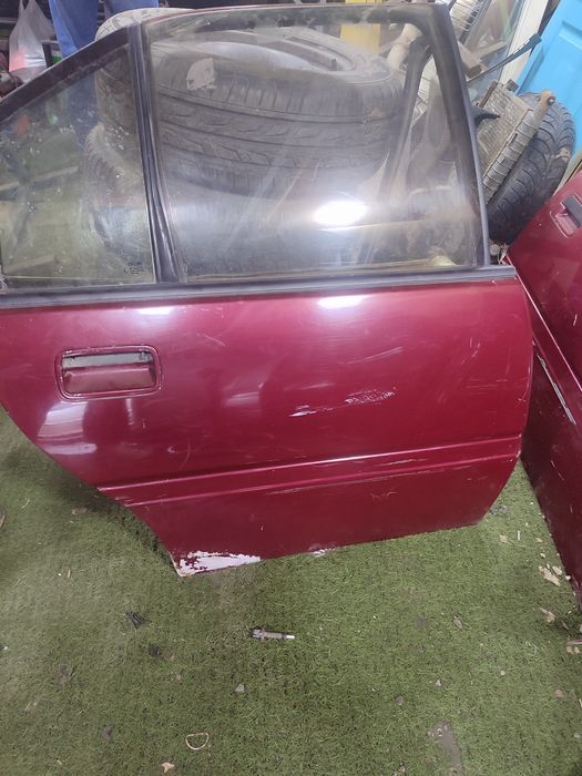 Продам капот, багажник,двери на Опель