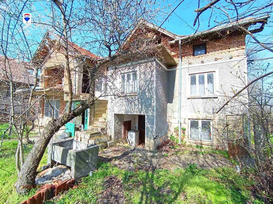 Продава се Къща в с. Обретеник, Област Русе - 80 кв.м за 121 €/кв.м - Снимка #2