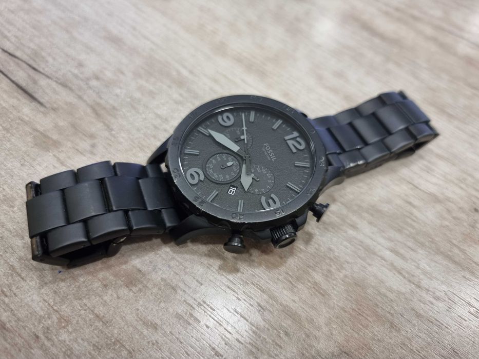 Мъжки часовник  Fossil JR1401 50 мм.