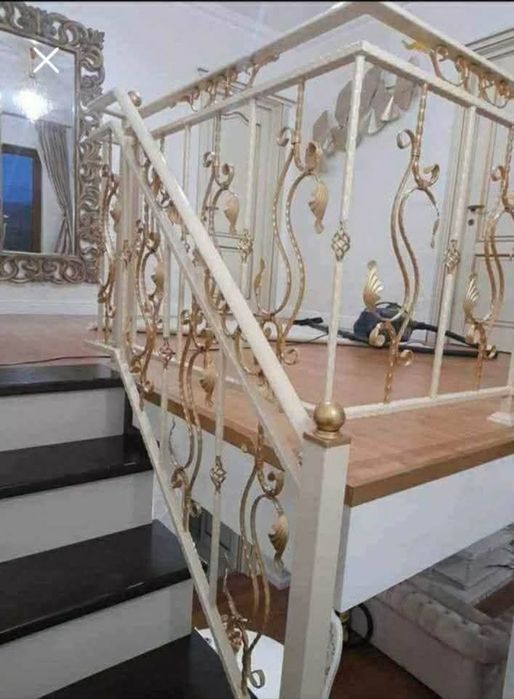Executăm balustrade din fier forjat.