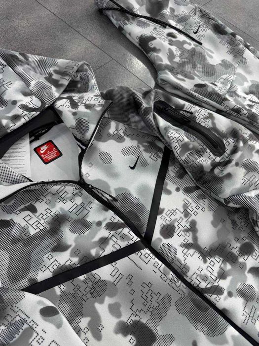 Екип Nike Tech Fleece Сив Камуфлаж