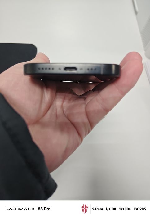 Айфон 16 про 128 Гб (черный) ЕАС