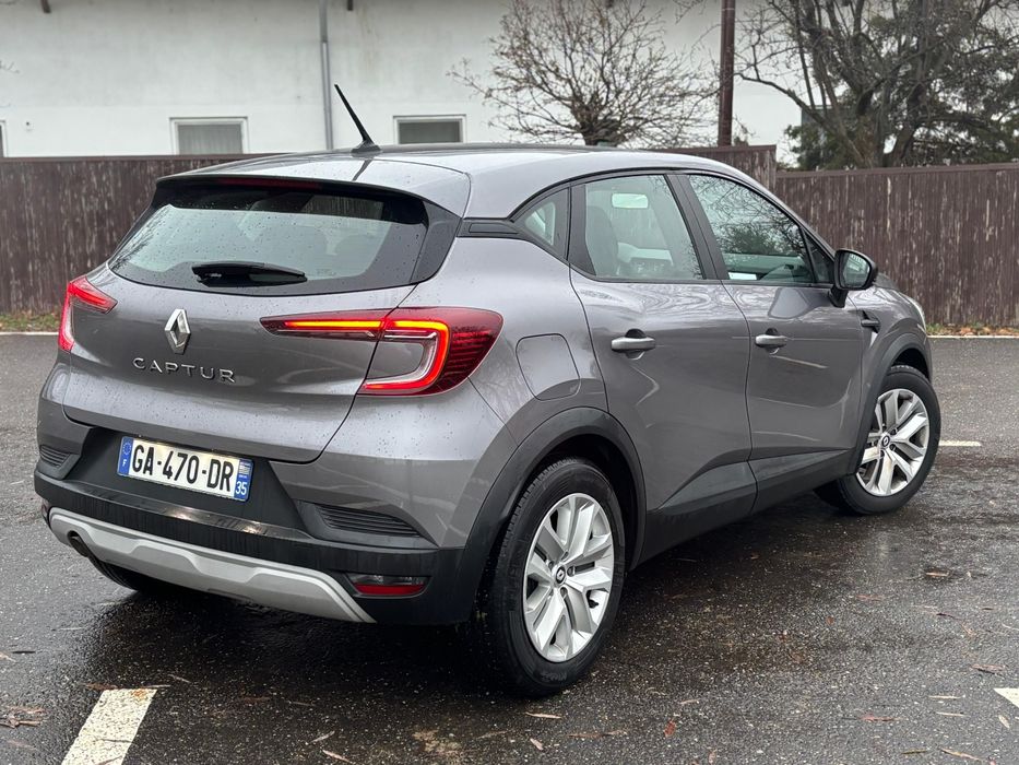 Vand Renault Captur 2021 1.0 benzina