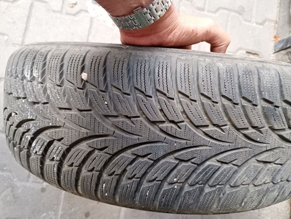 Nokian - зимни  195/55/16- 4 бр