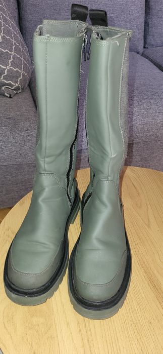 Zara ботуш 30лв.