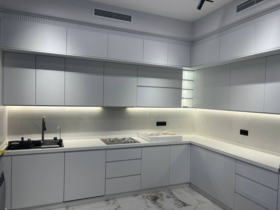 Кухонная мебель под заказ любая