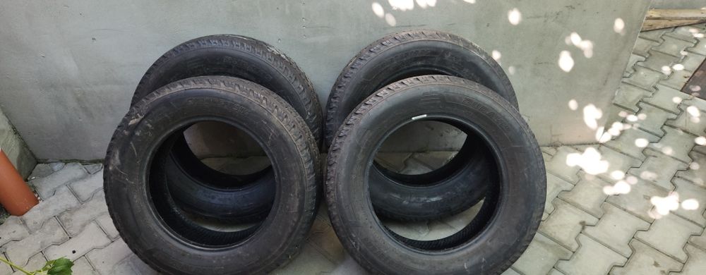Set de 4 anvelope 215/65/16 C pentru dube mercedes ford opel vivaro