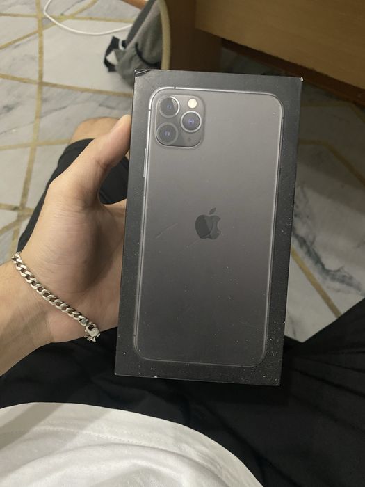 Iphone 11 Pro max 256gb в идеале полный комплект