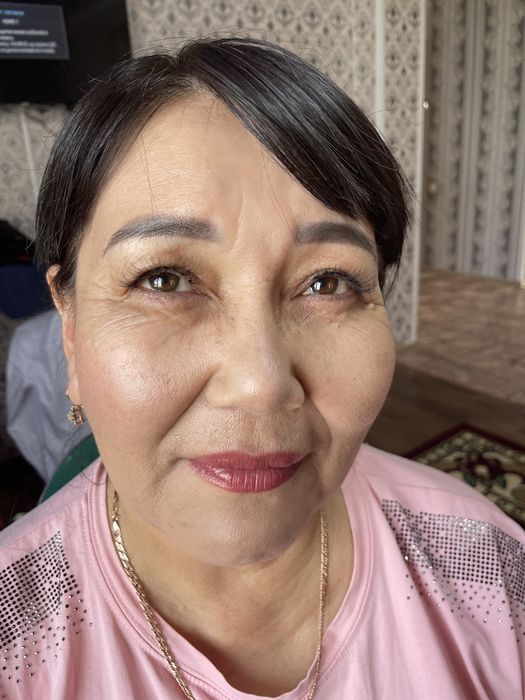 Макияж -4000. Локоны -2000