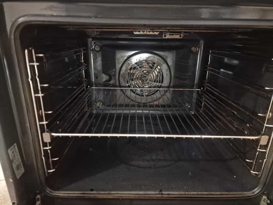 Фурна Electrolux