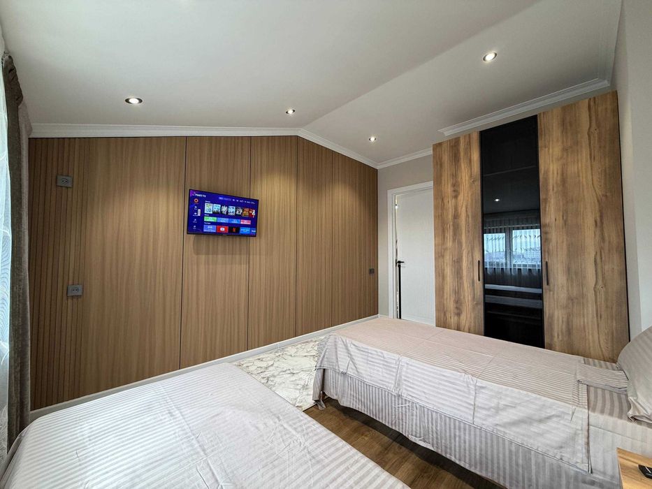 №4795 Продается квартира мансарда с евро ремонтом 3х ком 93кв