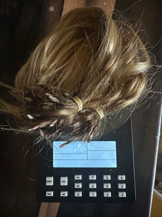 Коса с кератинови кичури