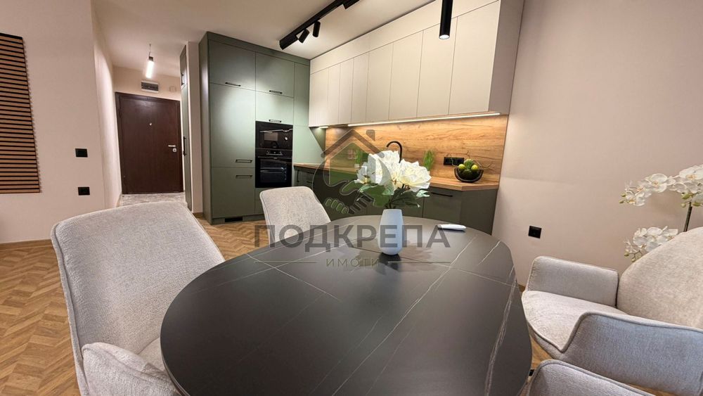 Продава се Тристаен апартамент в Пловдив, Мараша - 128 кв.м за 1180 €/кв.м - Снимка #6