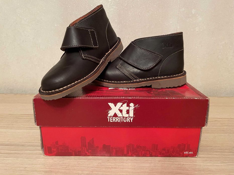 Детские кожаные ботинки