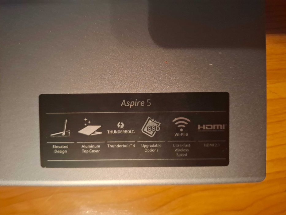 Laptop la Super Pret - vand ieftin, negociabil! Acer Aspire 5 A515-57-75E0 cu procesor Intel® Core™ i7-12650H