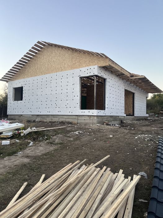 Containere , casute modulare , cabane din lemn