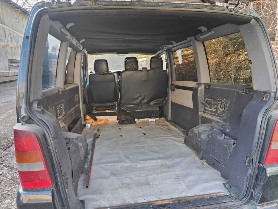 Mersedes Vito минивэн 2003 г.