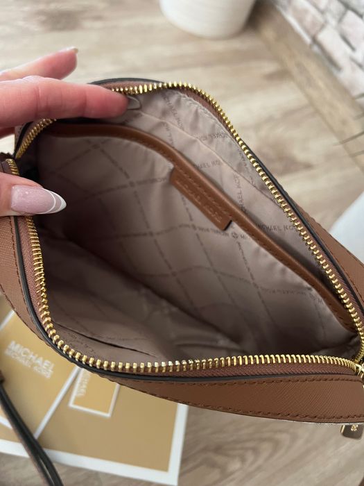 Оригинална чанта MICHAEL KORS