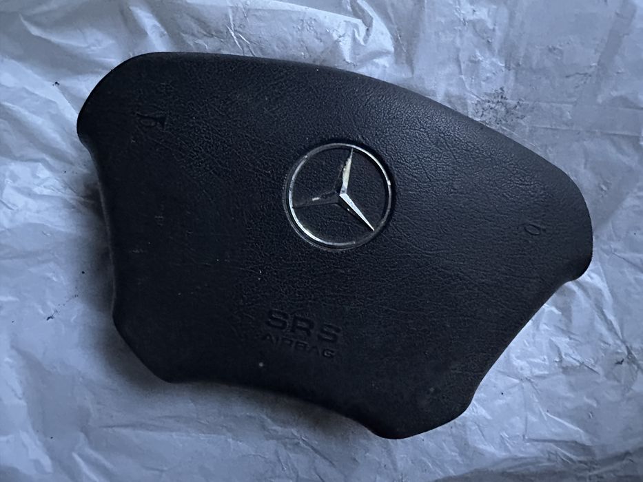 Mercedes ML подушка