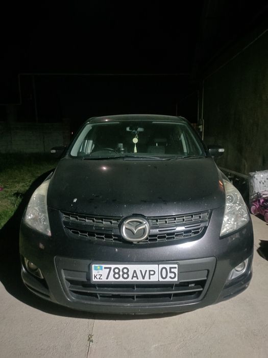 Mazda MPV 7 адамдық көлік