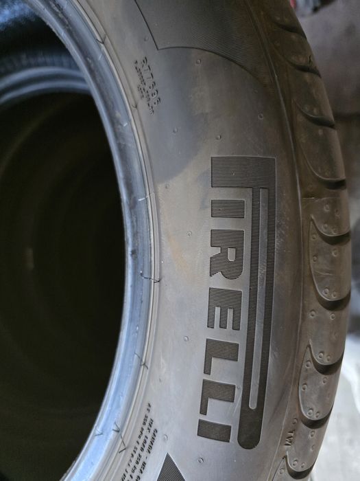 Pirelli Powergy 215/55/17 ДОТ 25Г