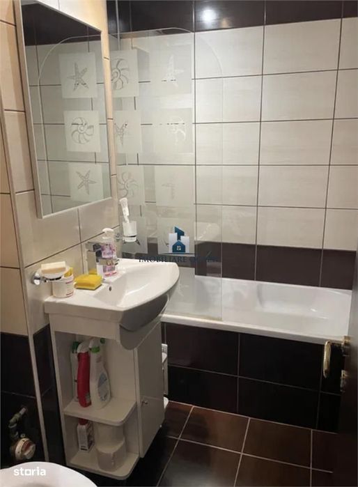Inchiriere Apartament 3 Camere Semidecomandat Bdul.Alexandru Obregia