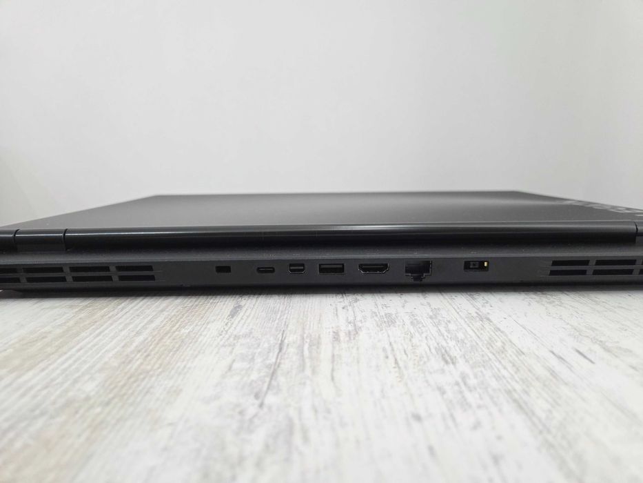 16GB RAM GTX 1660 Ti Core i7-9750H 17.3" FULL HD 144Hz геймърски лаптоп Lenovo Legion Y540-17IRH