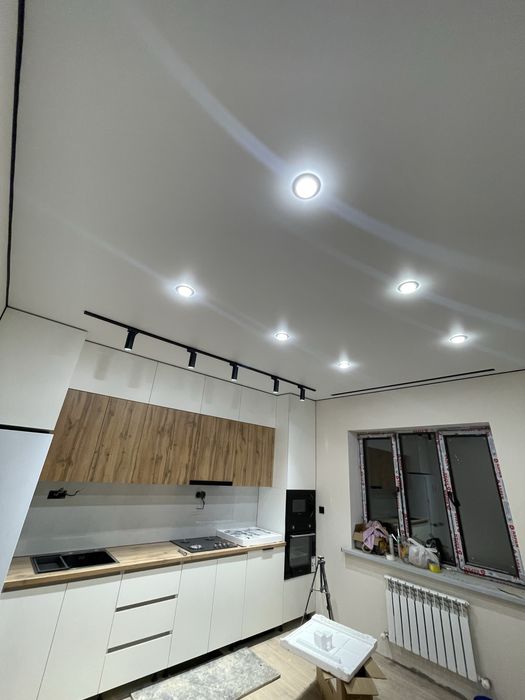 натяжной потолок