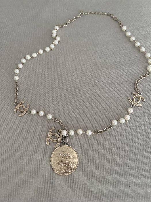 Chanel колие  с перли